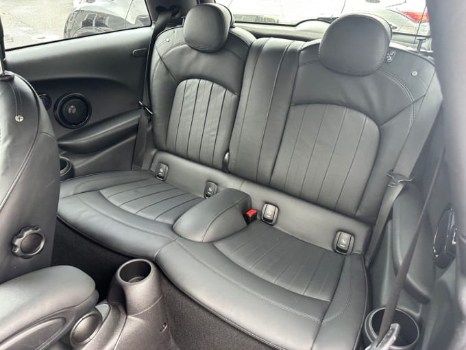 2025 Mini Hatch