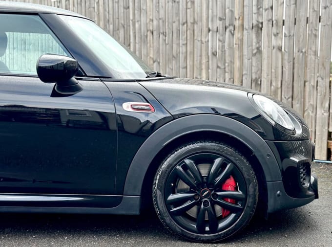 2025 Mini Hatch