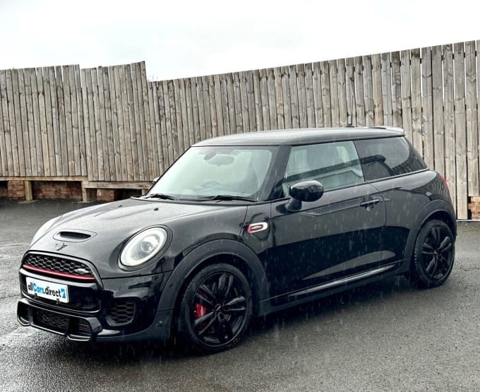 2025 Mini Hatch