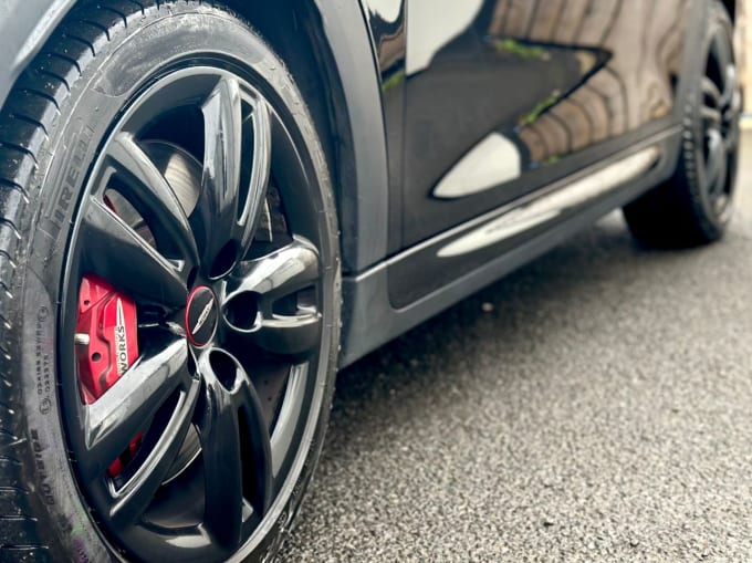 2025 Mini Hatch