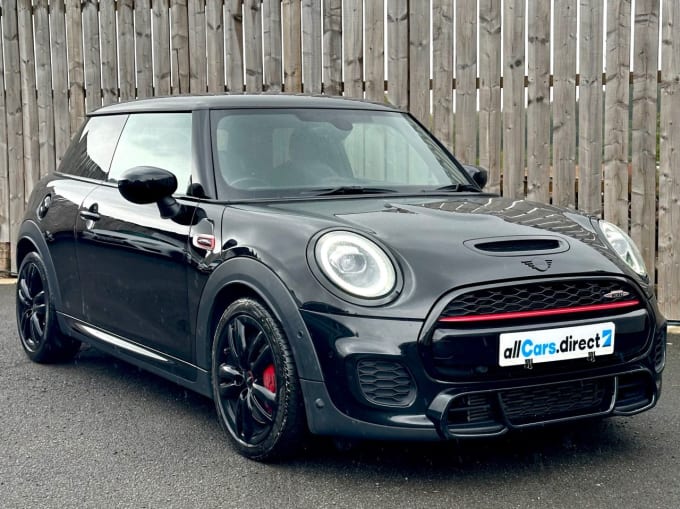 2025 Mini Hatch