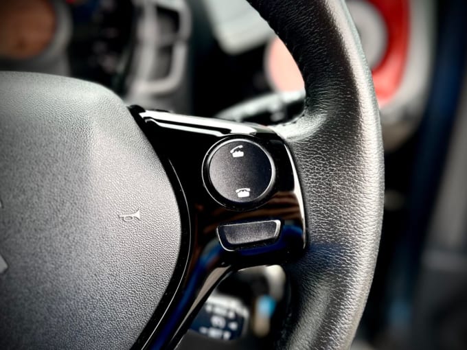 2025 Peugeot 108