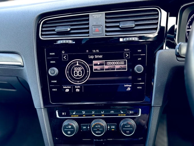 2025 Volkswagen Golf