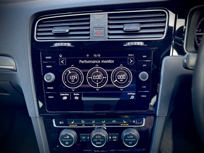 2025 Volkswagen Golf