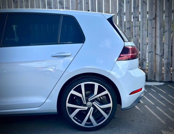 2025 Volkswagen Golf