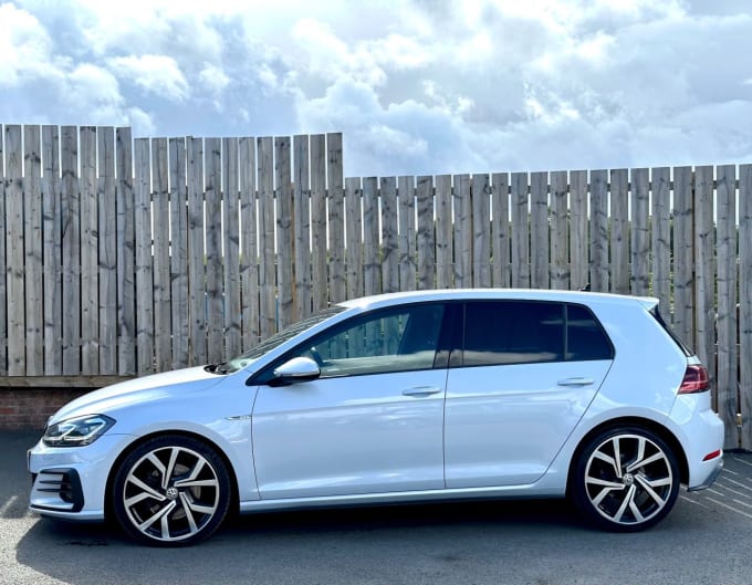 2025 Volkswagen Golf