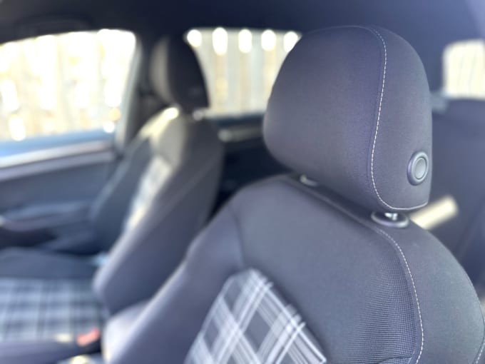 2025 Volkswagen Golf