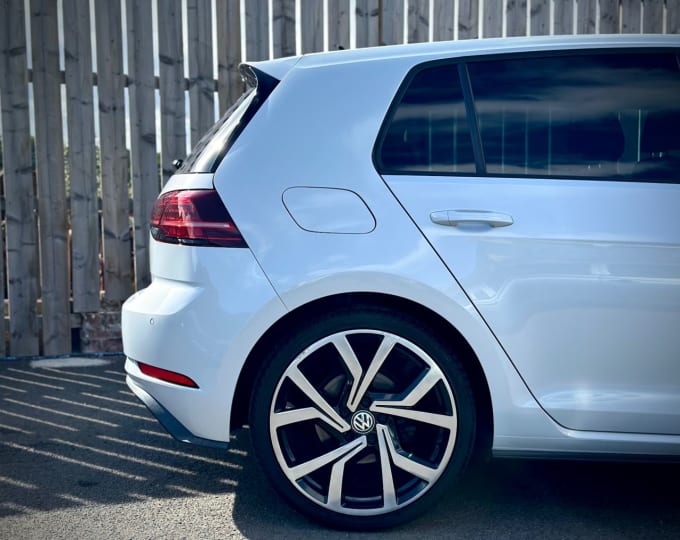 2025 Volkswagen Golf