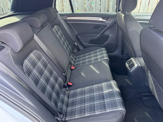 2025 Volkswagen Golf