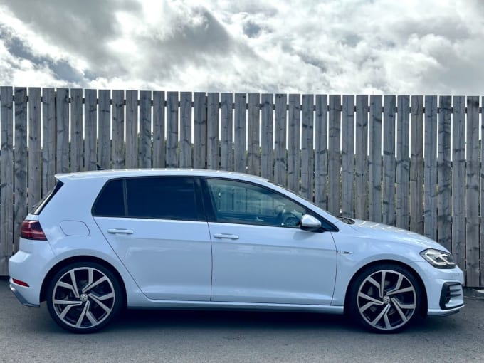 2025 Volkswagen Golf