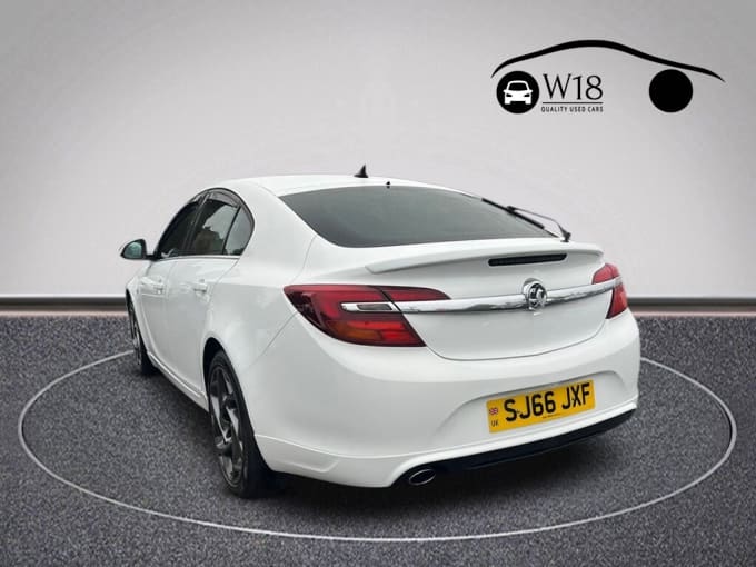 2025 Vauxhall Insignia