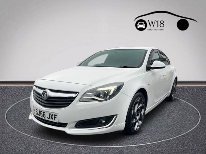 2025 Vauxhall Insignia