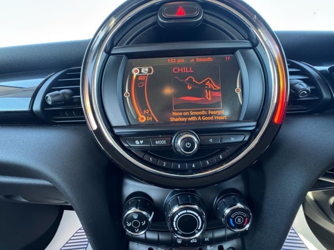 2025 Mini Hatch