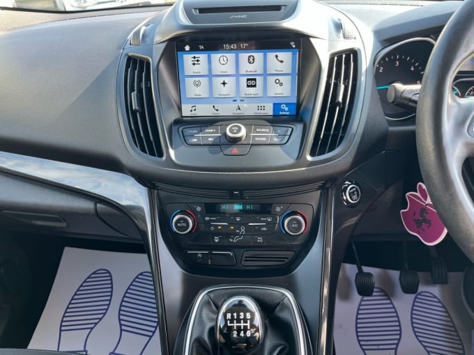 2025 Ford Kuga