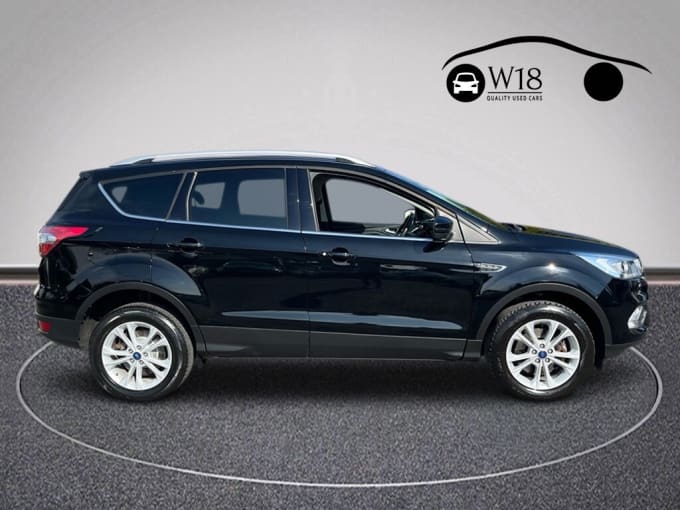 2025 Ford Kuga