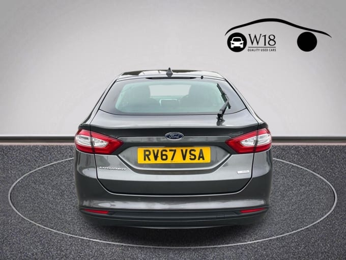 2025 Ford Mondeo