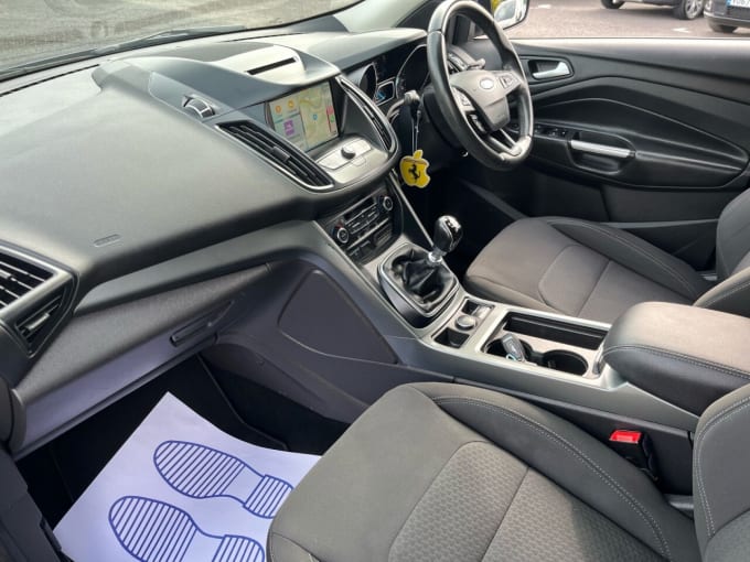 2025 Ford Kuga