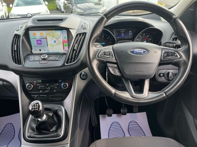 2025 Ford Kuga