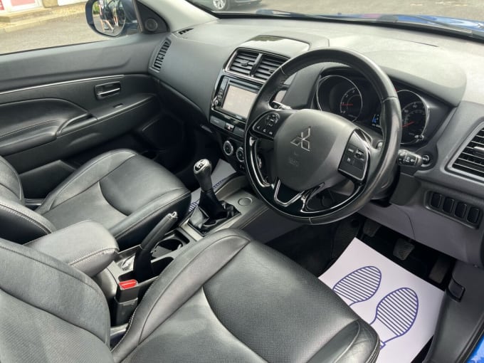 2025 Mitsubishi Asx