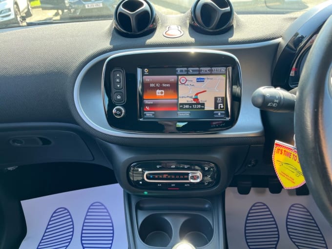 2025 Smart Forfour