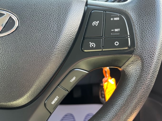 2025 Hyundai I10