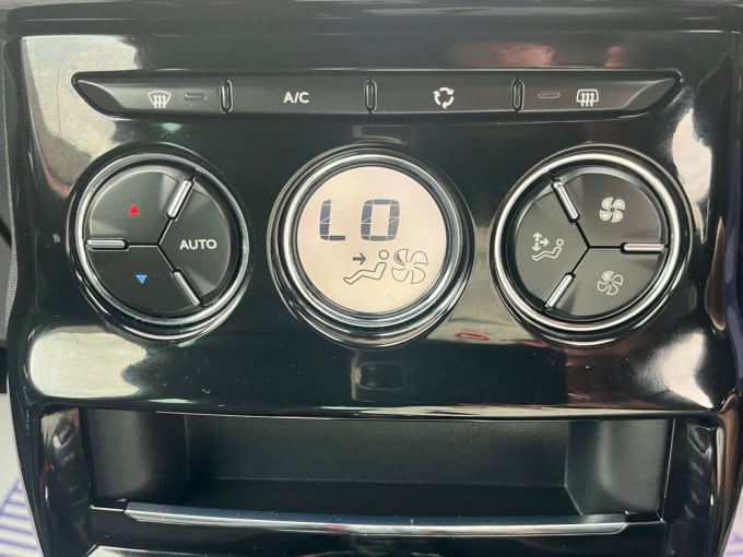 2025 Ds Automobiles Ds 3