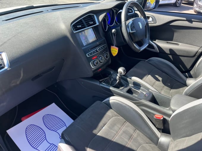 2025 Ds Automobiles Ds 4