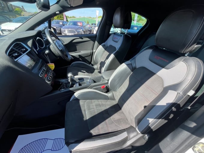 2025 Ds Automobiles Ds 4