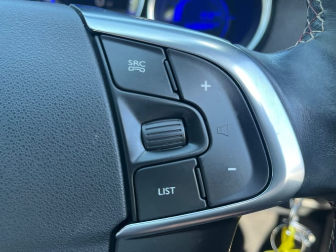2025 Ds Automobiles Ds 4