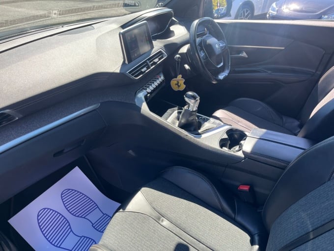 2025 Peugeot 3008