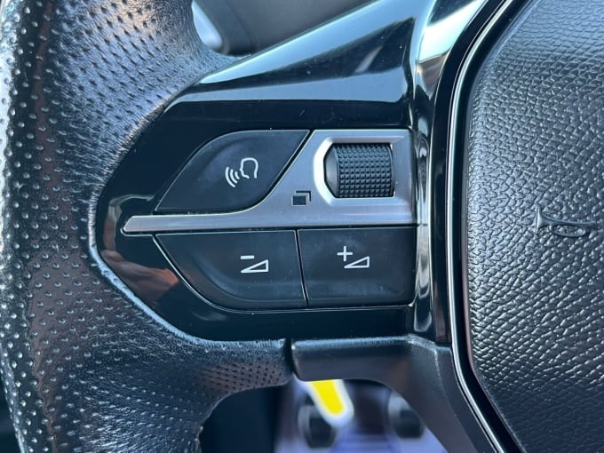 2025 Peugeot 3008