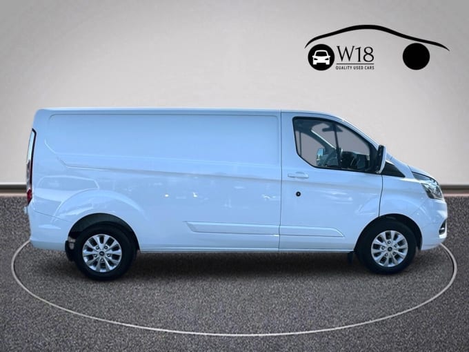 2025 Ford Transit Custom