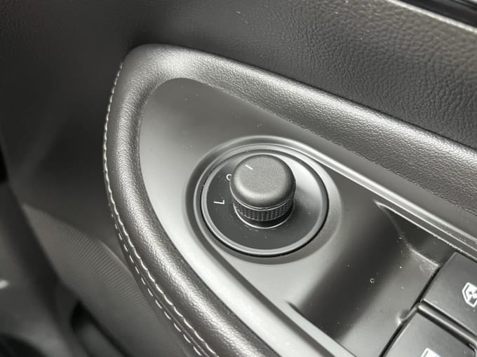 2025 Vauxhall Mokka X
