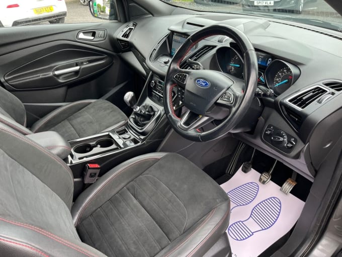 2025 Ford Kuga