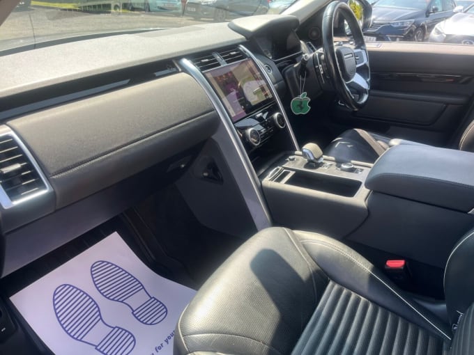 2025 Land Rover Discovery
