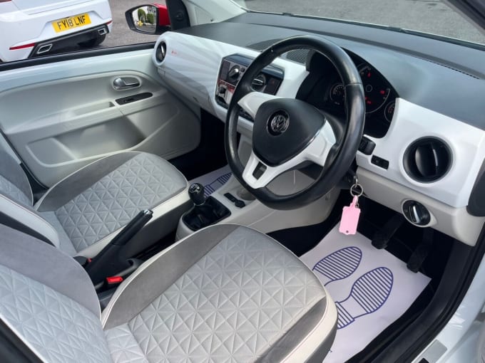 2025 Volkswagen Up!