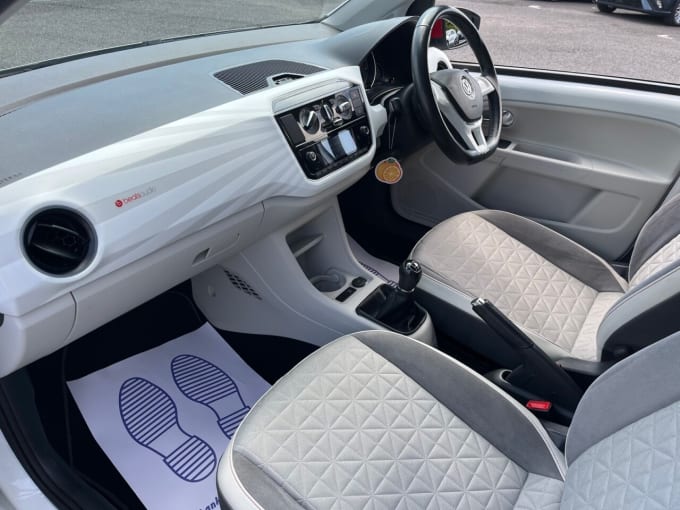 2025 Volkswagen Up!