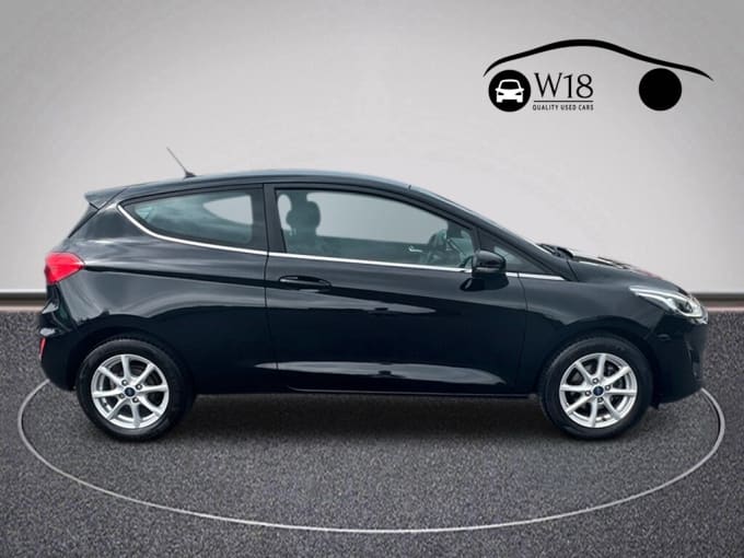 2025 Ford Fiesta
