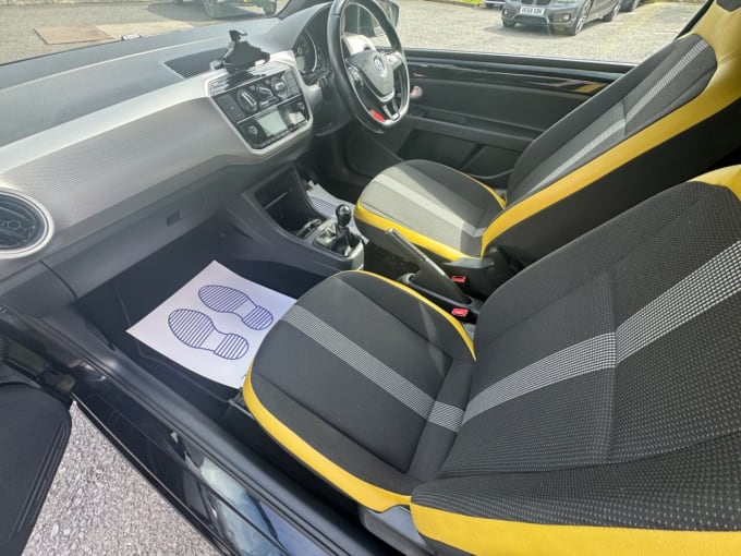 2025 Volkswagen Up!