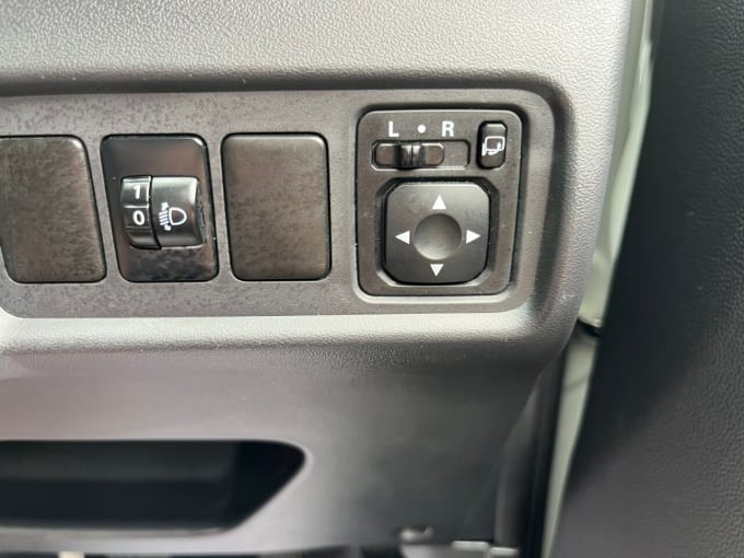 2025 Mitsubishi Mirage