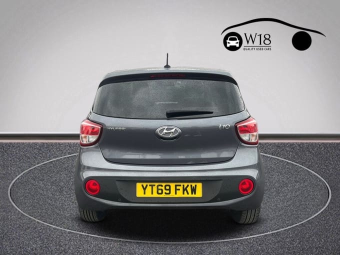 2025 Hyundai I10