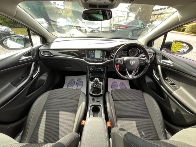 2025 Vauxhall Astra