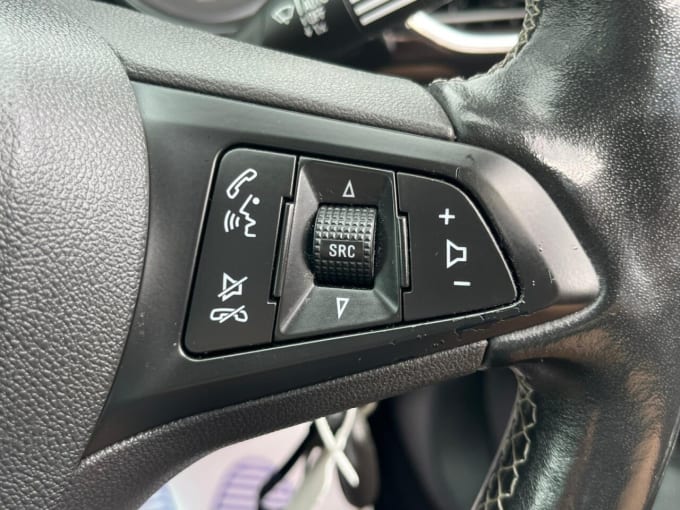 2025 Vauxhall Astra
