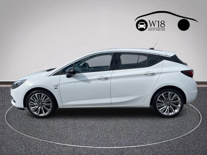 2025 Vauxhall Astra