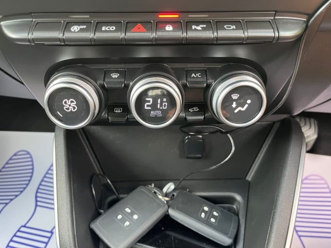 2025 Dacia Duster