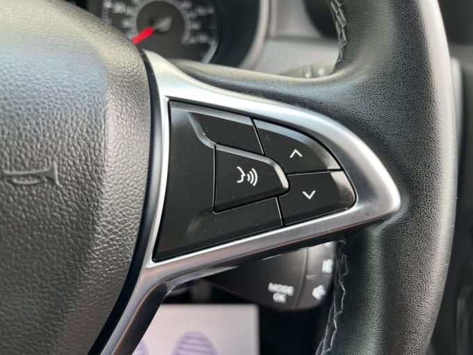 2025 Dacia Duster