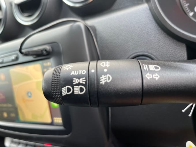 2025 Dacia Duster