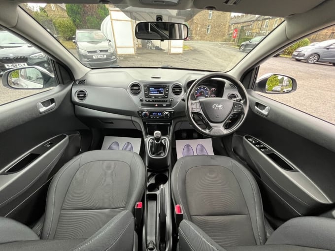 2025 Hyundai I10