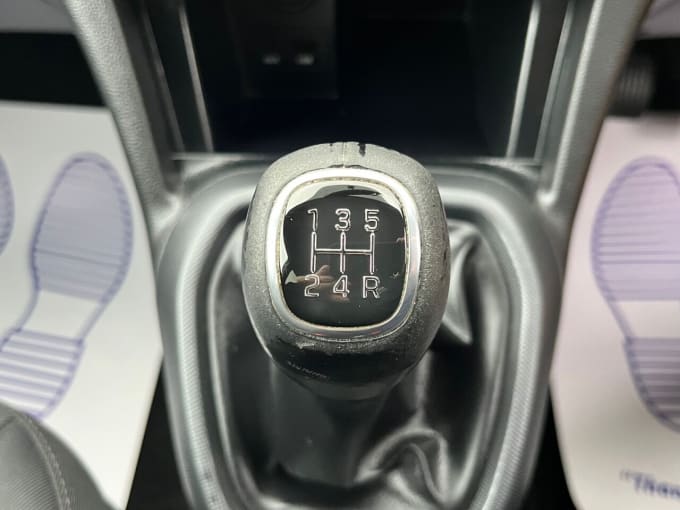 2025 Hyundai I10