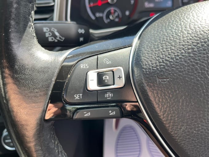 2025 Volkswagen T-roc